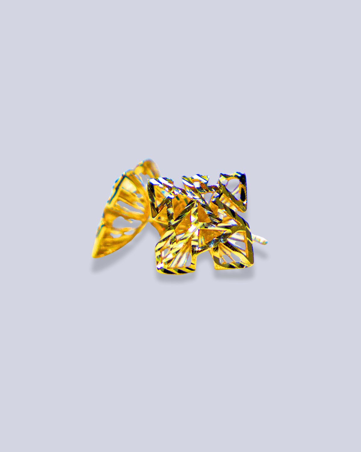 Square shaped yellow gold stud